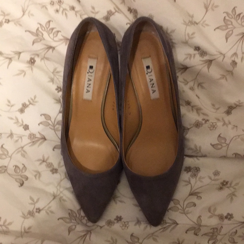 DIANA Kitten Heels
